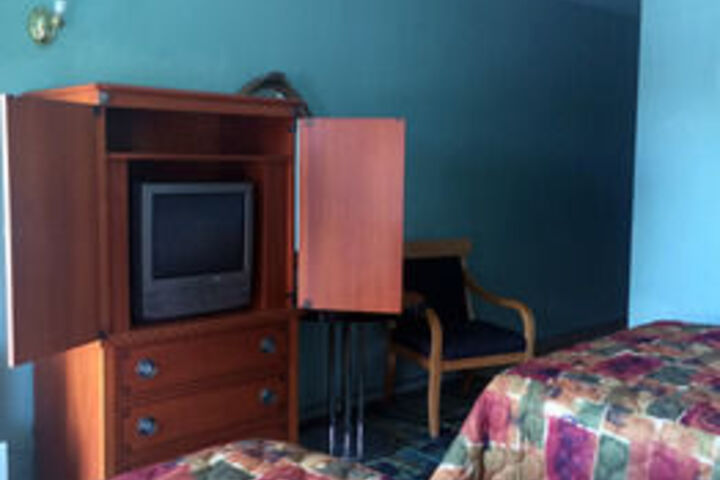 Image of Country Inn Motel