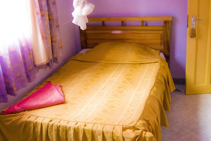 Room 4 of 41