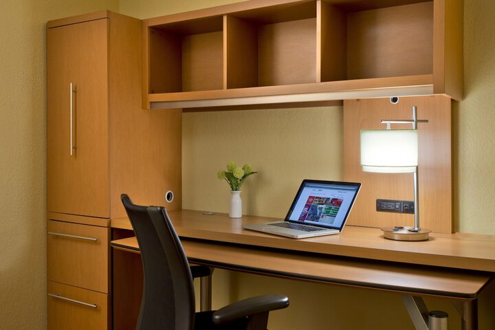 1 Queen Bed Mobility Accessible Hearing Impaired Studio Suite (5 of 23)