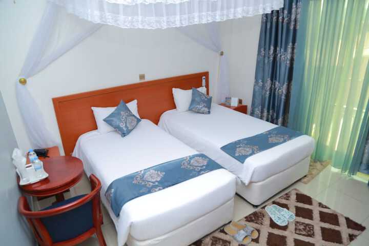 Room 13 of 52