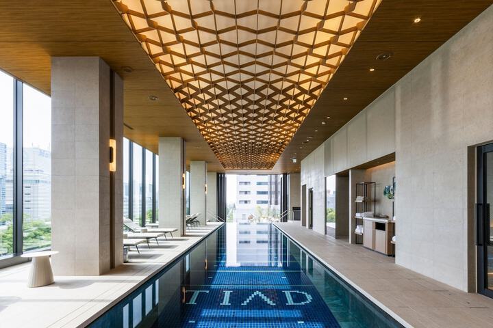 Pool 62 of 98