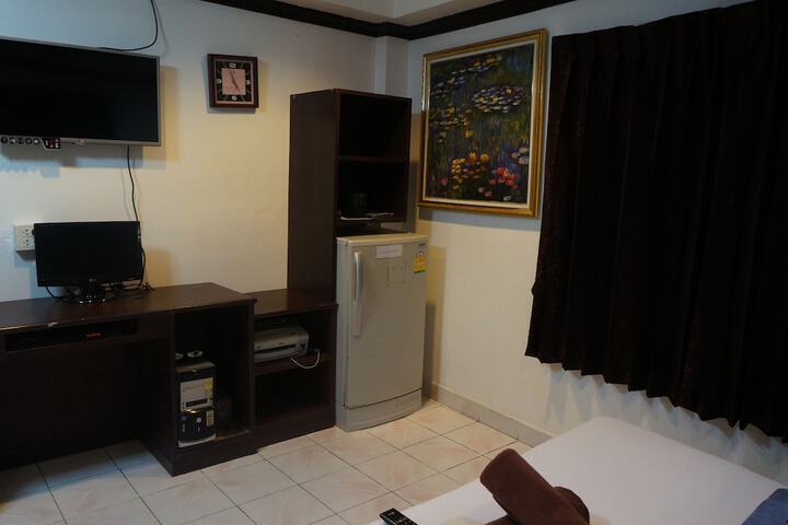 Room 42 of 84