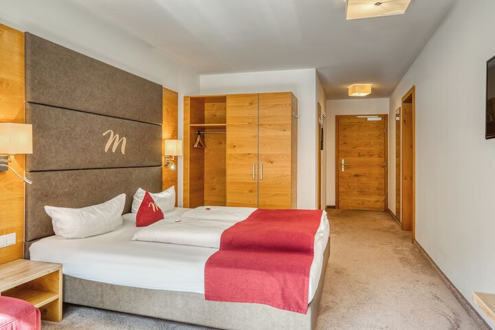 Room 21 of 131