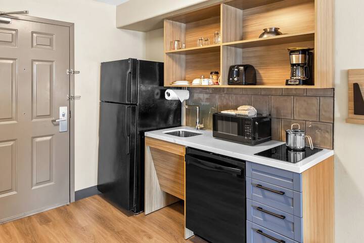 Private kitchenette