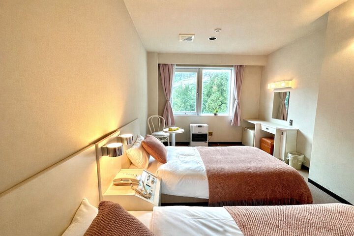 Room 18 of 44
