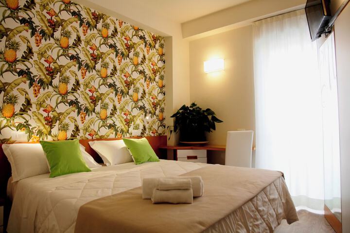 Room 17 of 39