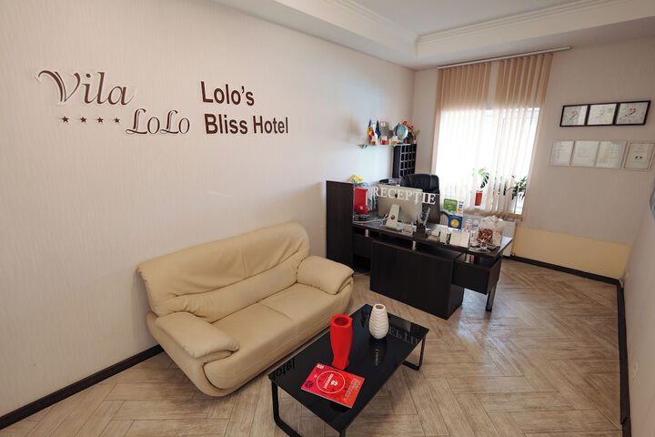 Lolos Bliss Hotel