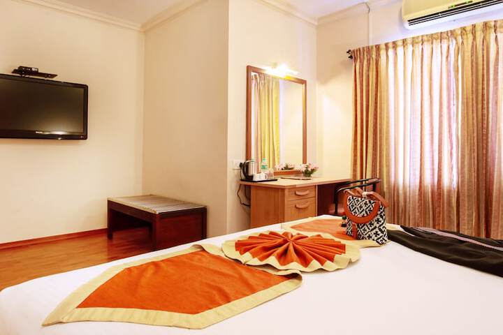 Room 4 of 22