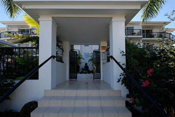Hotel 3 of 8