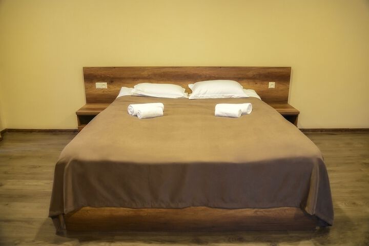 Room 8 of 52
