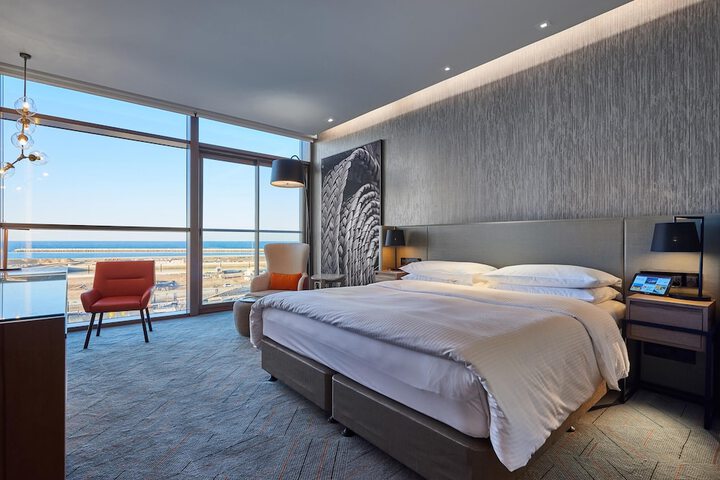 Room 15 of 67
