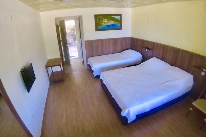 Room 2 of 45