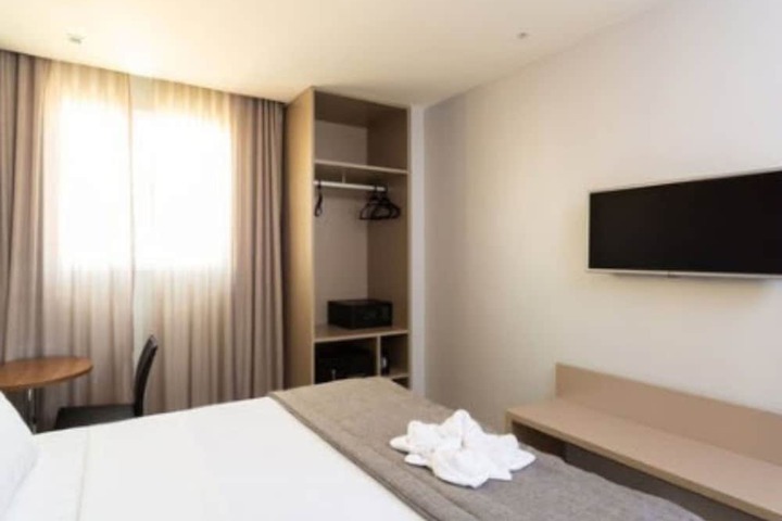 Room 20 of 53