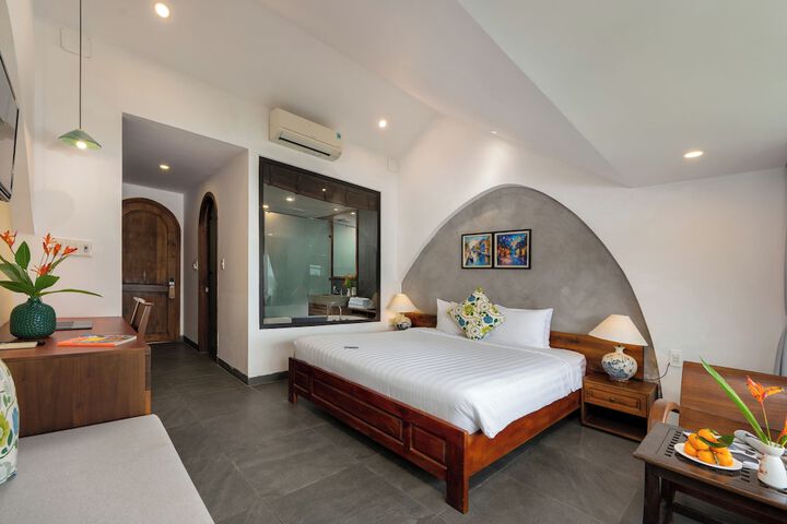 Room 16 of 89