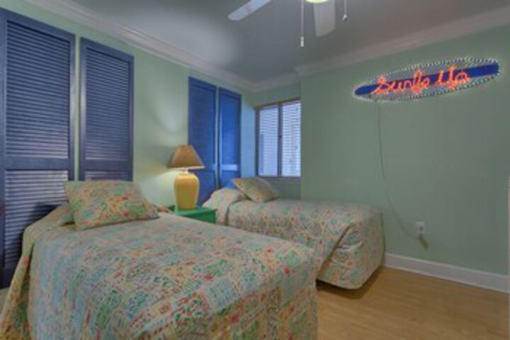 Room 347 of 360