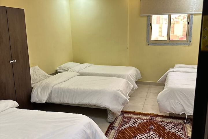 Room 6 of 23