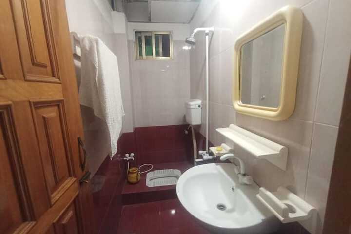 Room 14 of 41