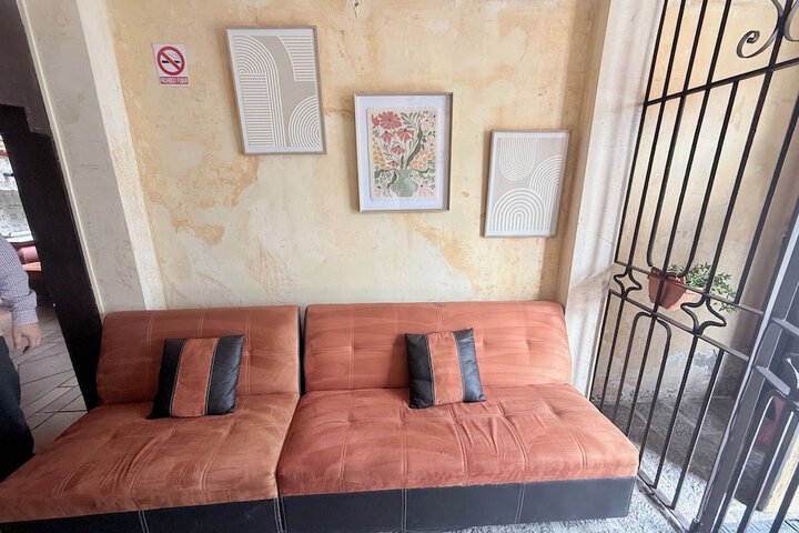 Room 13 of 30