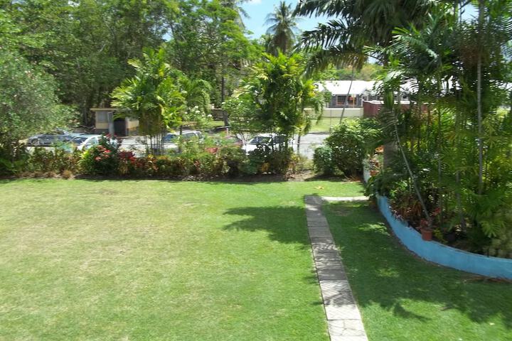 Property Grounds 53 of 60