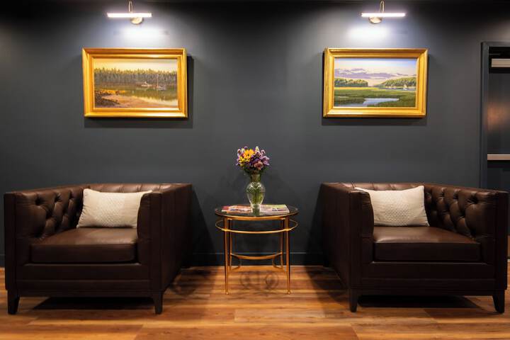 Hotel Interior 4 of 90