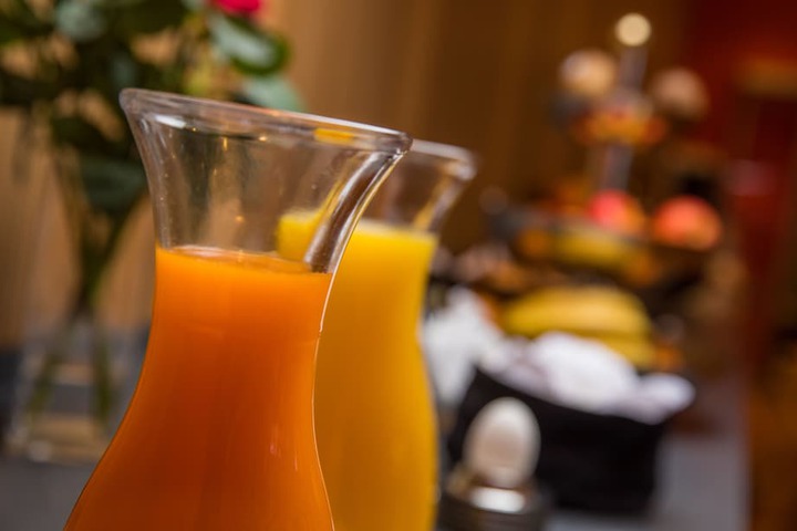 Breakfast/Coffee Service 58 of 87
