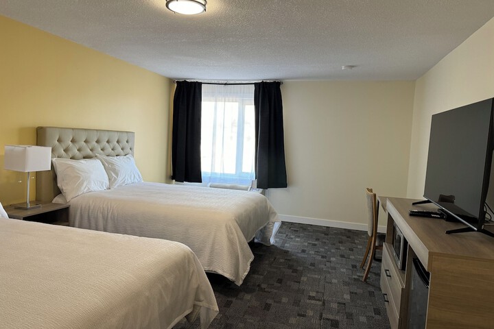 Room 12 of 33