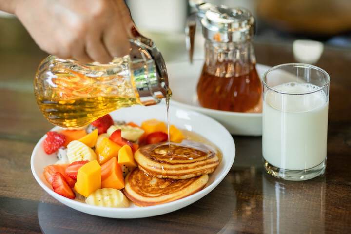Breakfast/Coffee Service 74 of 94