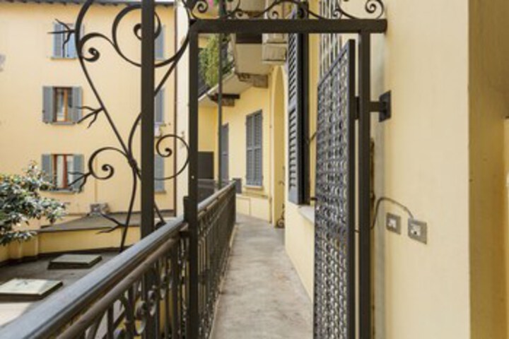Terrace/Patio 2 of 11