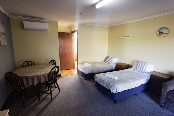 Room 7 of 26