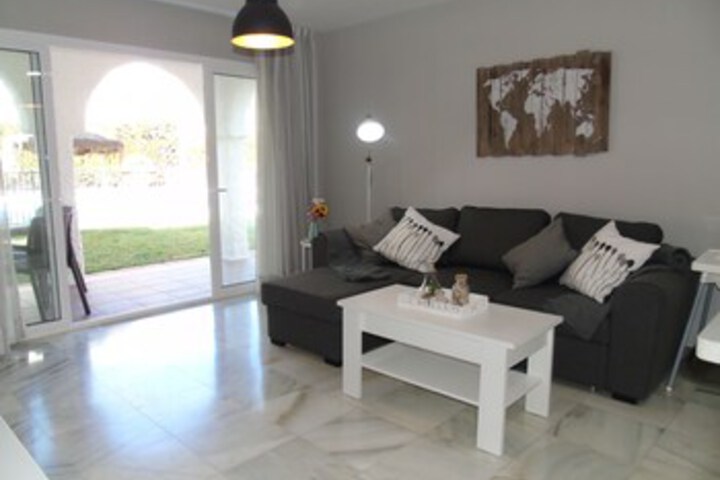 Room 9 of 22