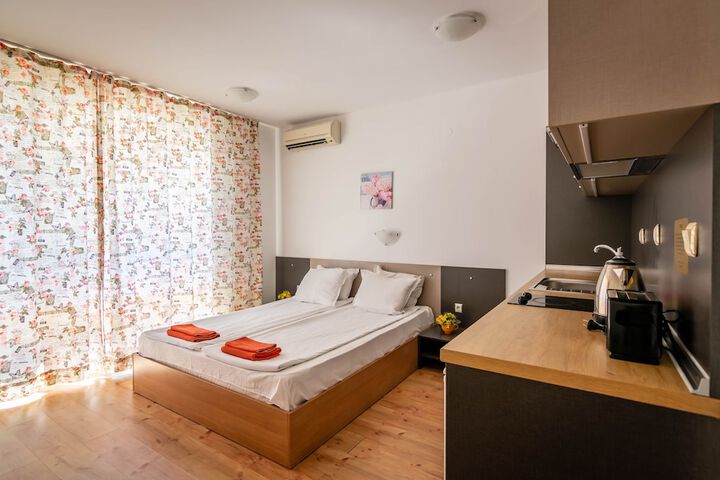 Room 19 of 54