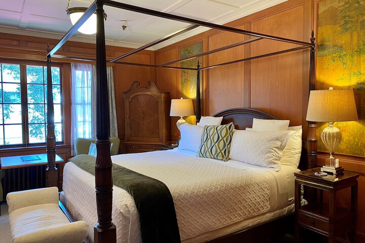 Room 21 of 68