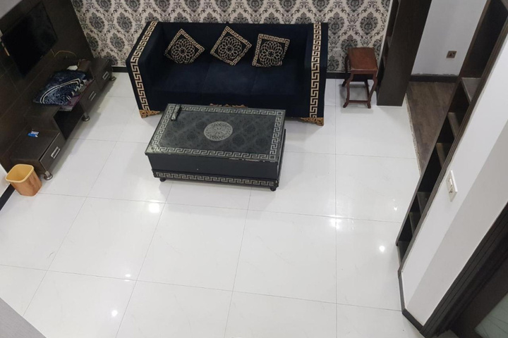 Room 14 of 20