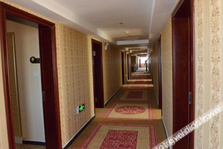 Hotel Interior 4 of 9
