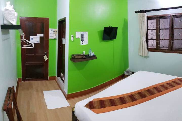 Room 42 of 55