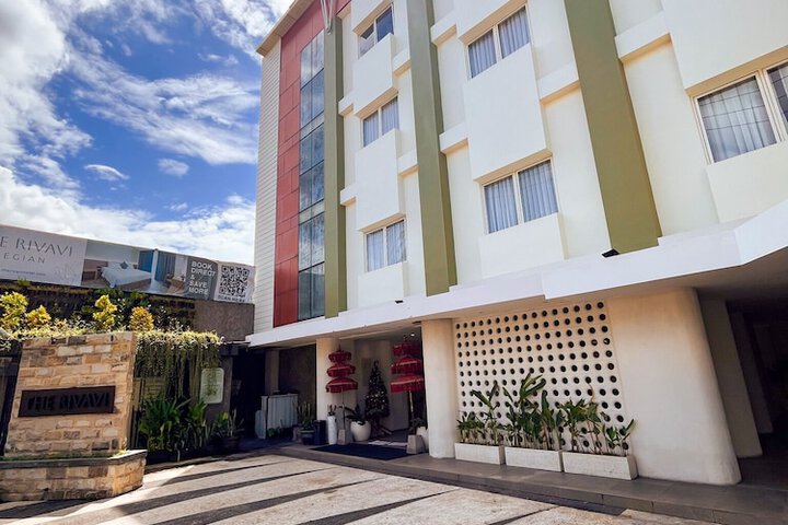 Hotel 52 of 53