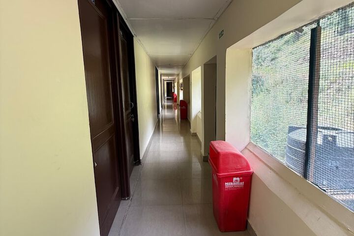 Hotel Interior 2 of 33