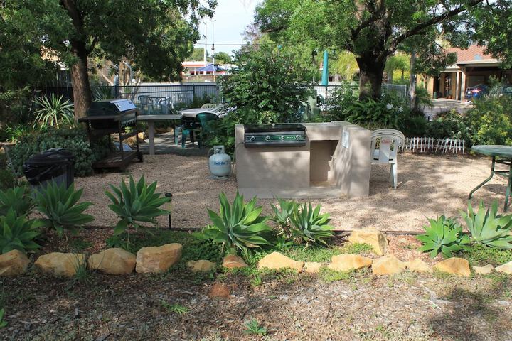 Property Grounds 18 of 33