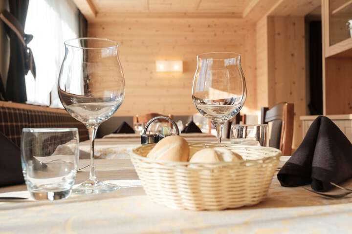Dining 146 of 177