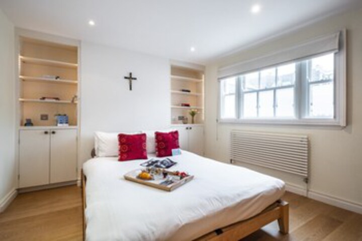 Room 20 of 27