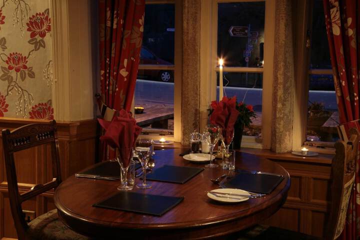 Dining 67 of 82