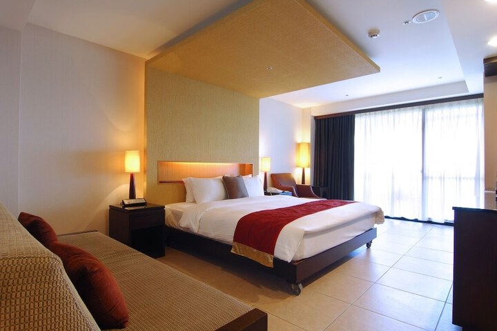 Room 14 of 67