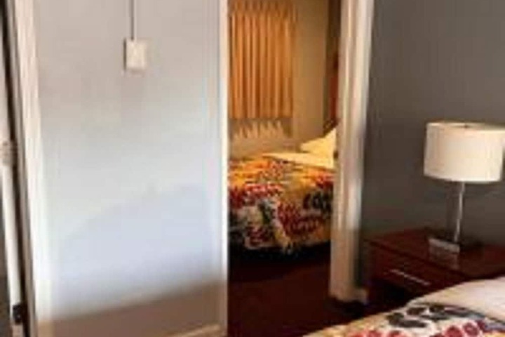 Basic King Bed (1 of 23)