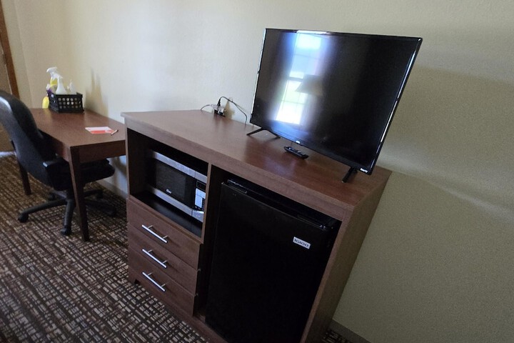 Room 17 of 79