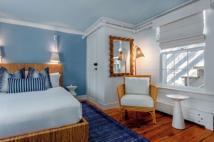 Room 16 of 70