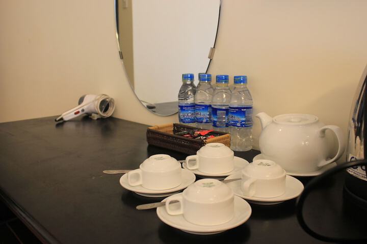 Room 5 of 131