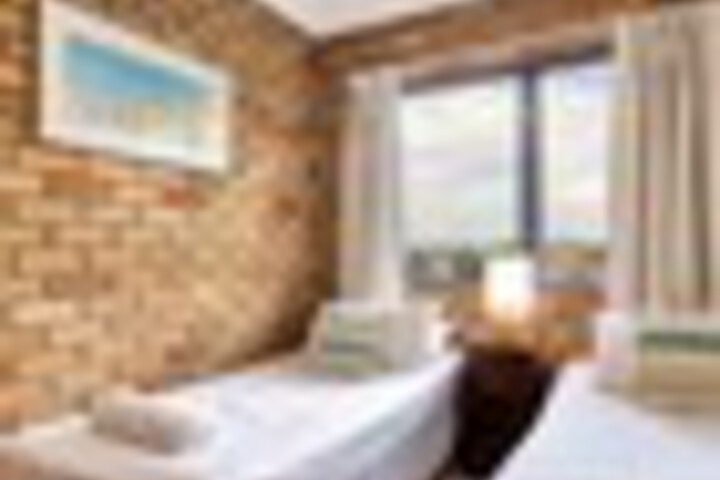 Room 26 of 129