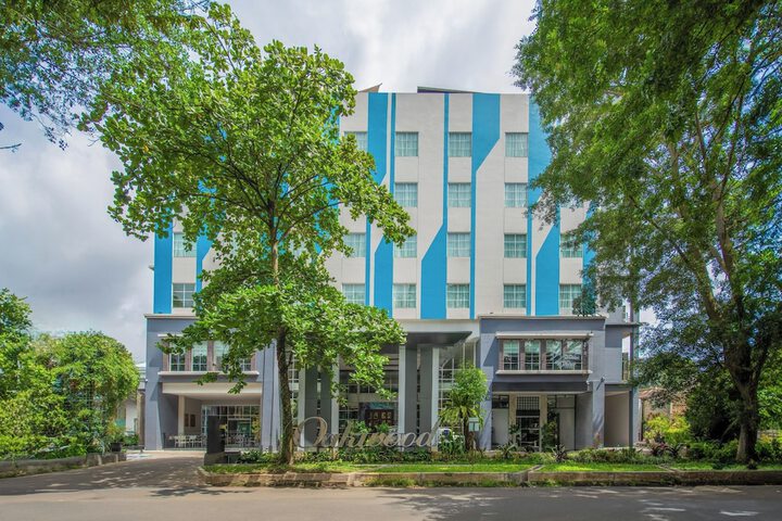 Exterior of Oakwood Merdeka Bandung