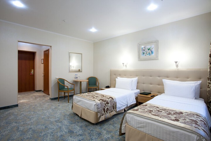 Room 7 of 67
