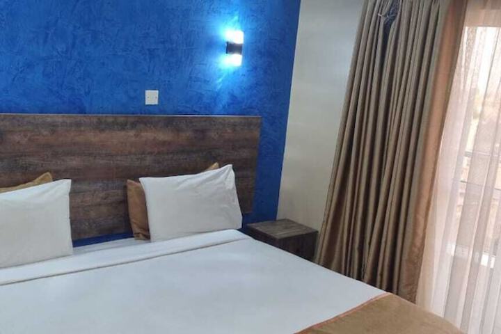Room 14 of 56